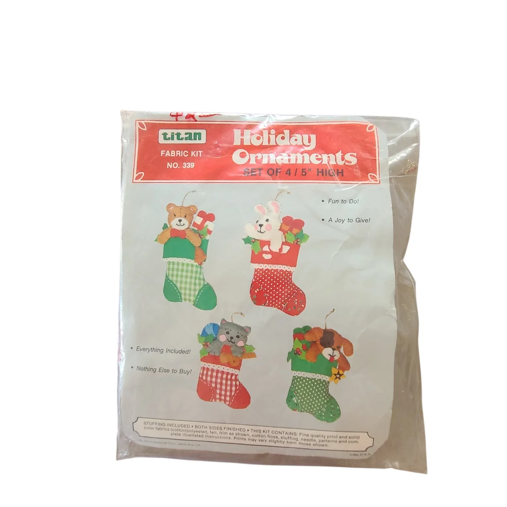 Titan Vintage Holiday Ornaments Fabric Kit, Unopened
